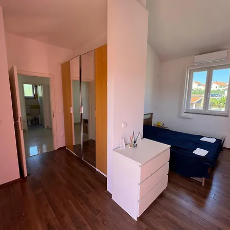 Big With Panoramic Sea View Корнич