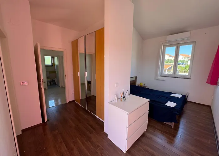 Big With Panoramic Sea View Kornić